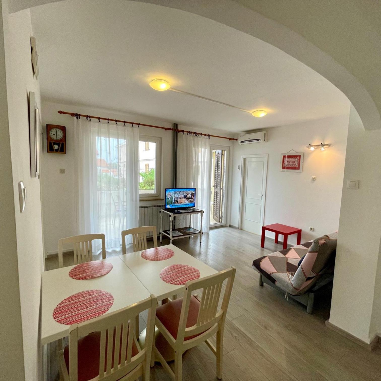 Apartments Lori Poreč Exteriör bild