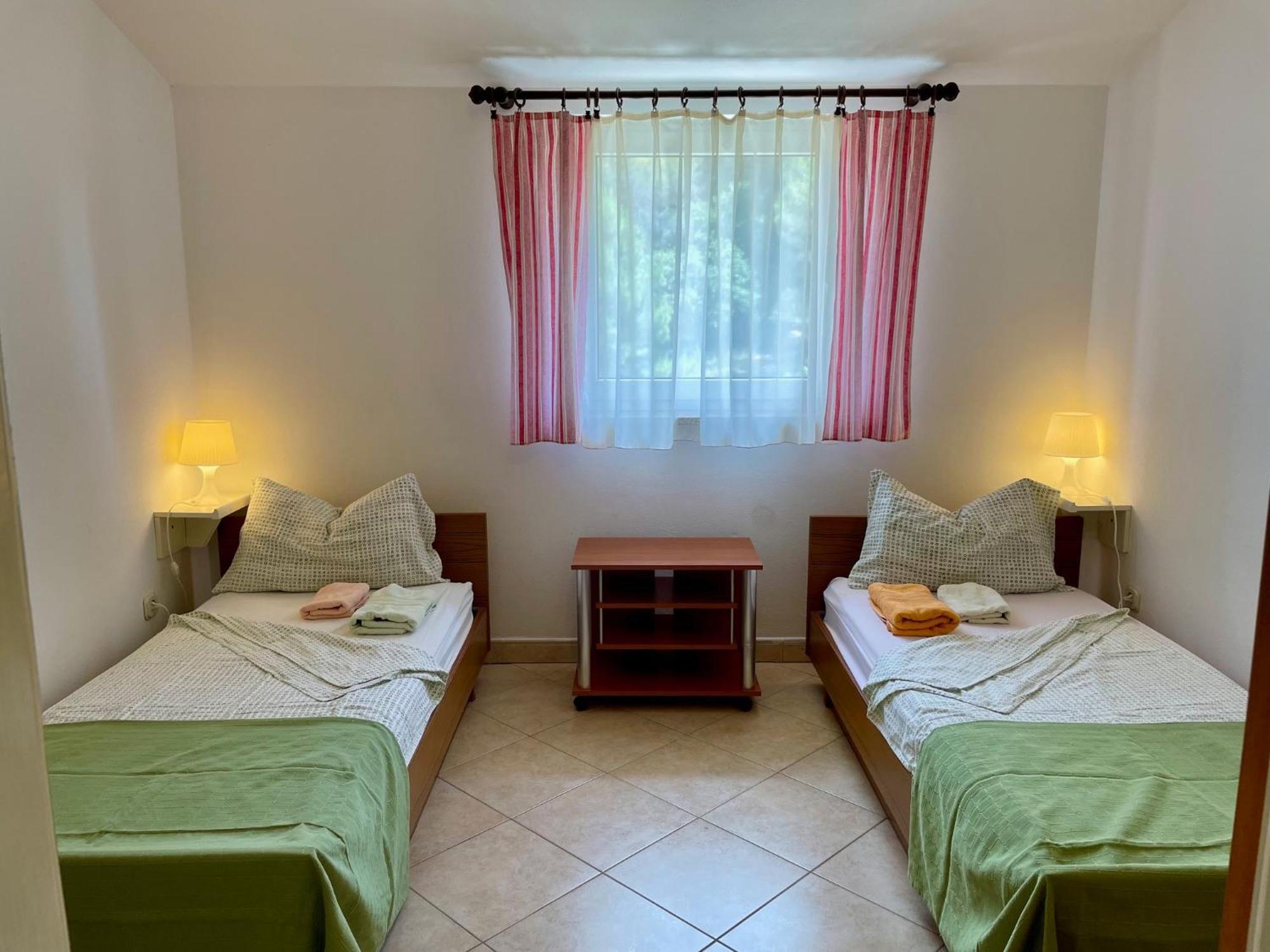 Apartments Lori Poreč Rum bild